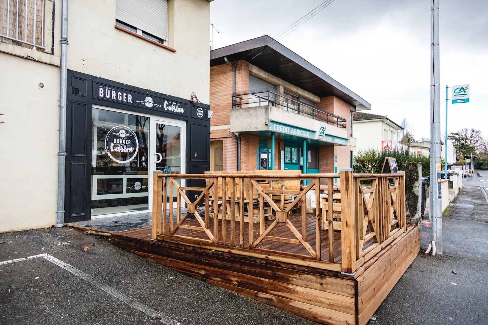 Un burger dans la cuisine - Saint Jean · Photos 5
